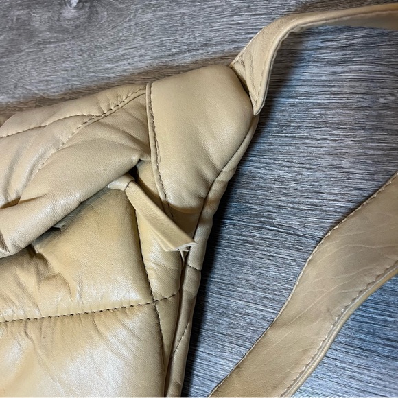 NWT Stylism Denmark brand soft leather oversized crossbody bag quilted tan - Picture 5 of 16